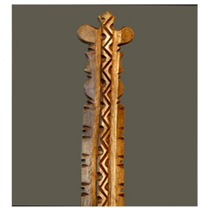 Уhаайах - ковш кумысный. XIX в. Деталь. Дерево, резьба. Местонахождение: Якутский государственный объединенный музей истории и культуры народов Севера им. Ем. Ярославского. 